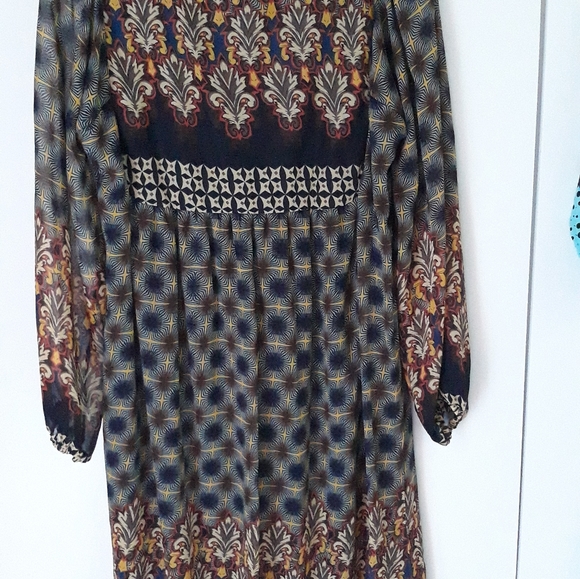 Reborn Dress.             A-34 - Picture 2 of 9